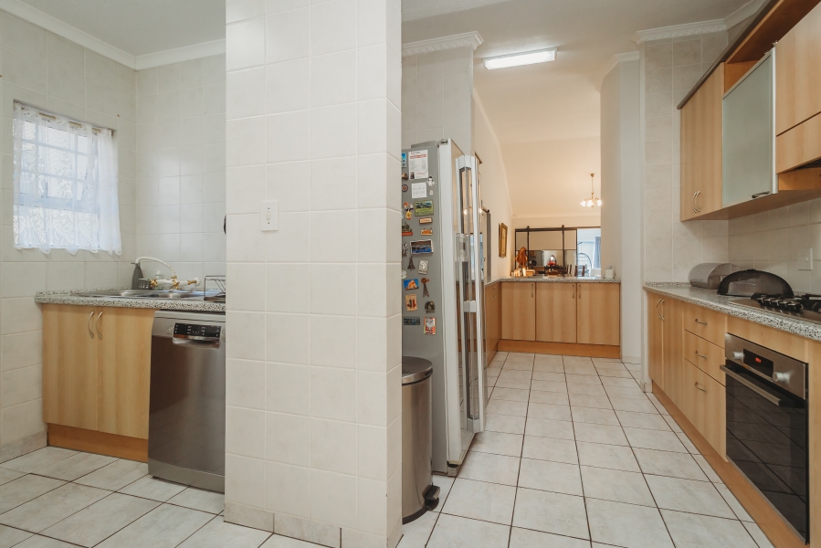 3 Bedroom Property for Sale in King George Park Western Cape